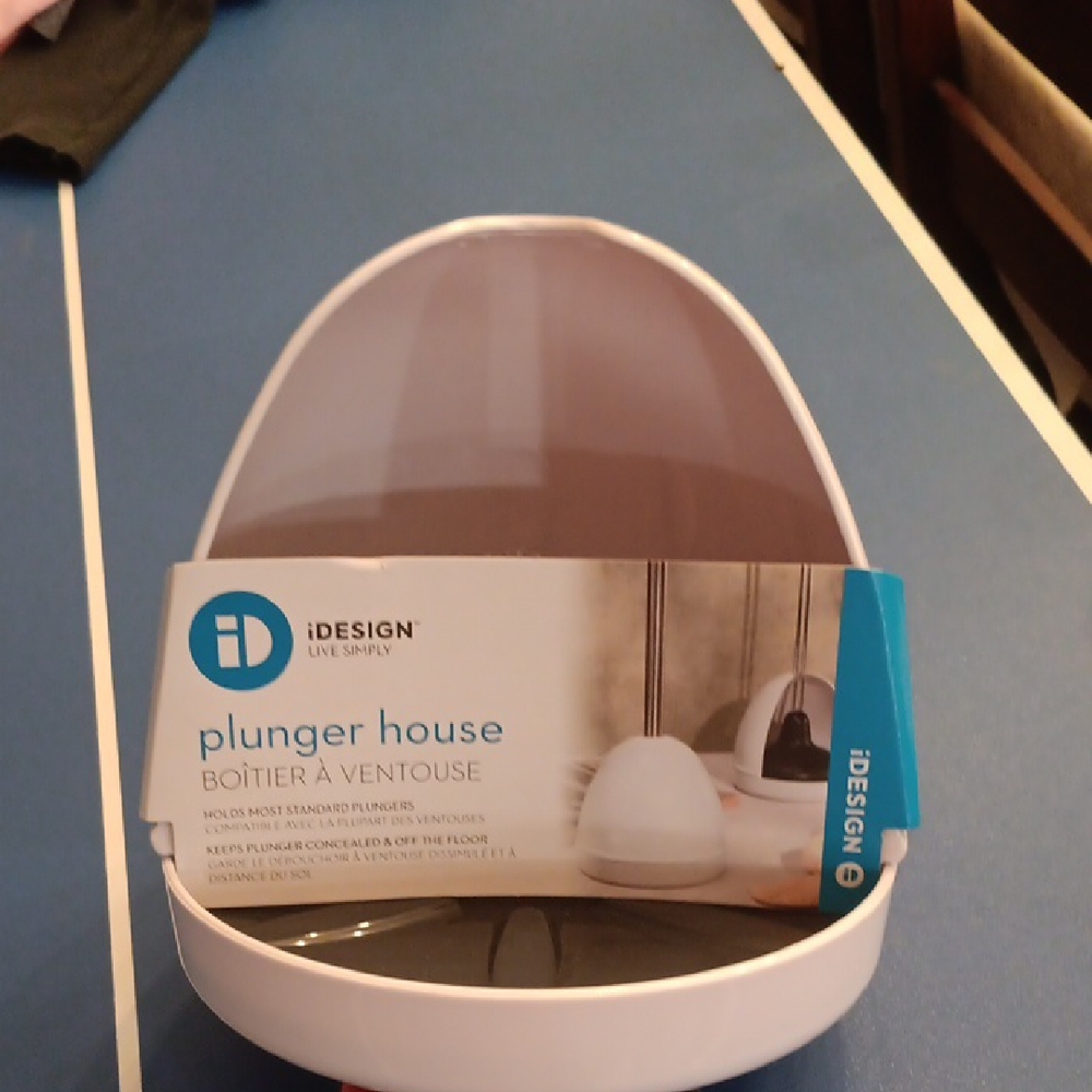 iDesign White Plunger House NWT